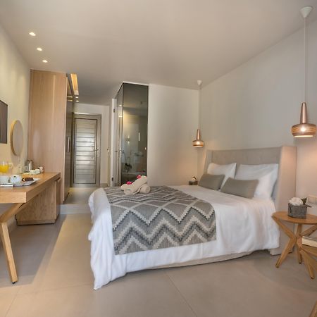 פלטאנס Nefeli Hotel מראה חיצוני תמונה