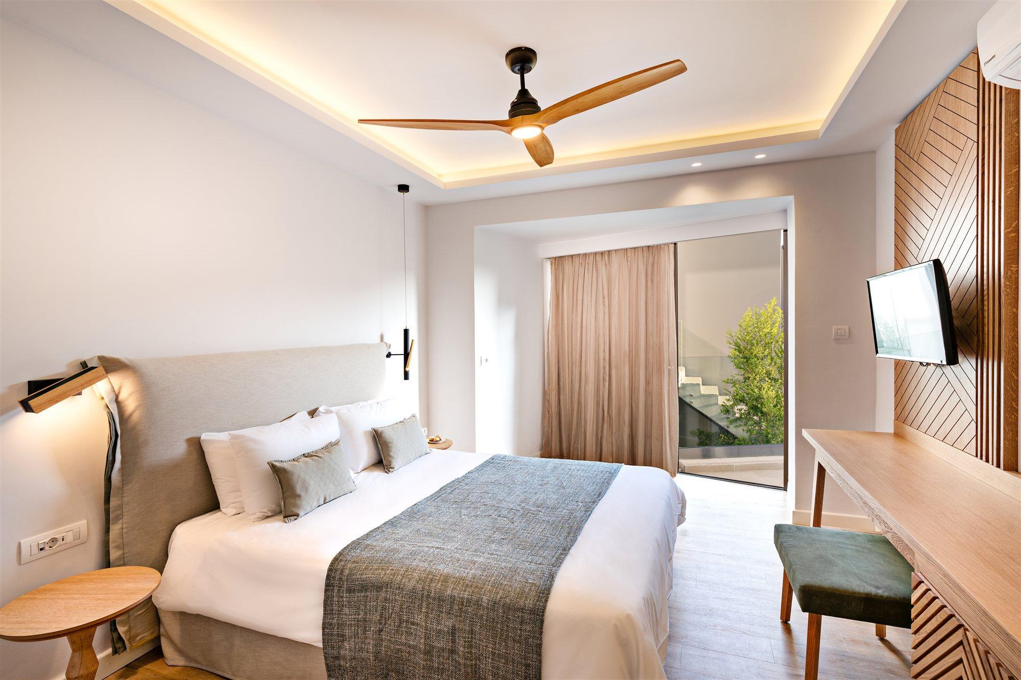 פלטאנס Nefeli Hotel מראה חיצוני תמונה