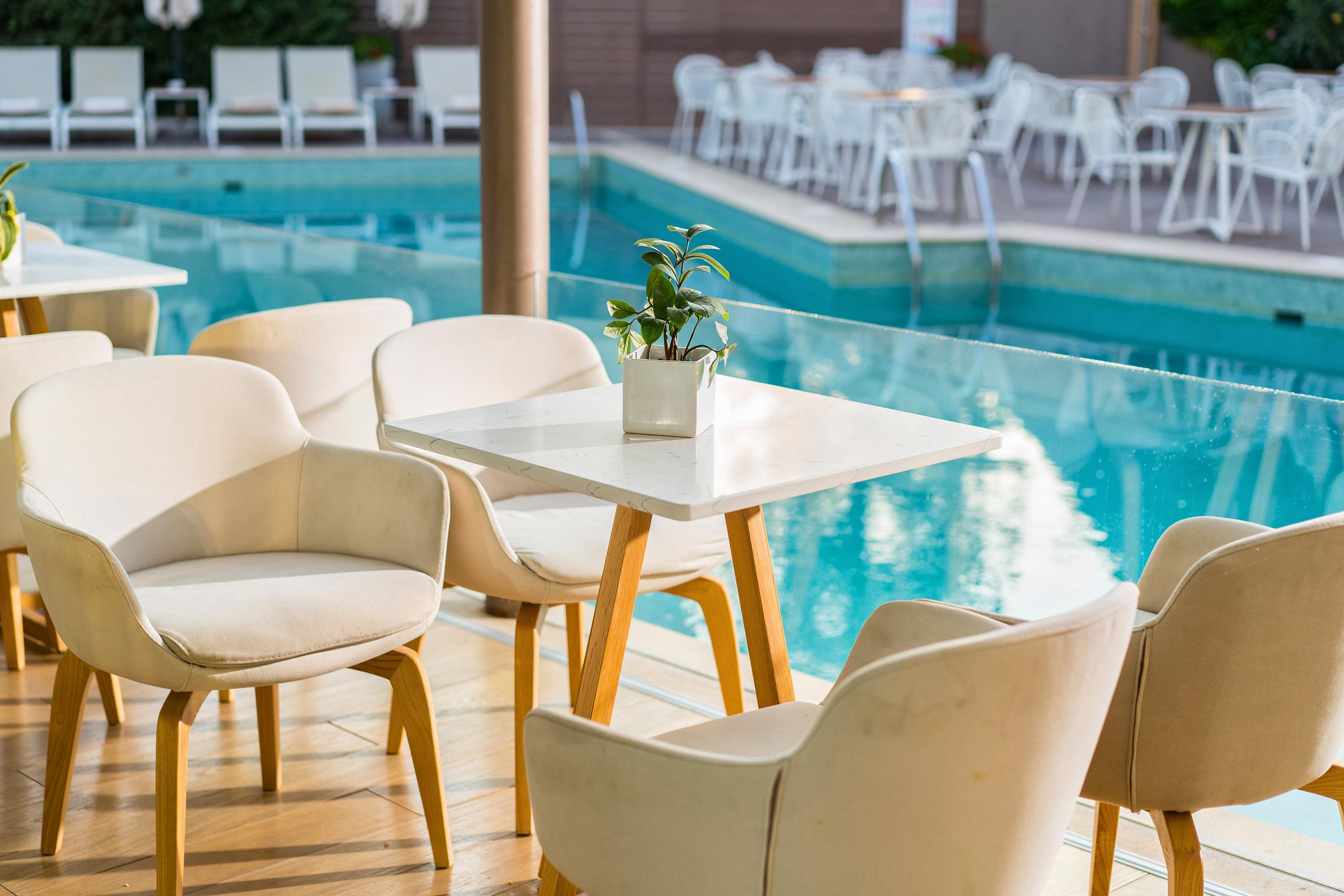 פלטאנס Nefeli Hotel מראה חיצוני תמונה