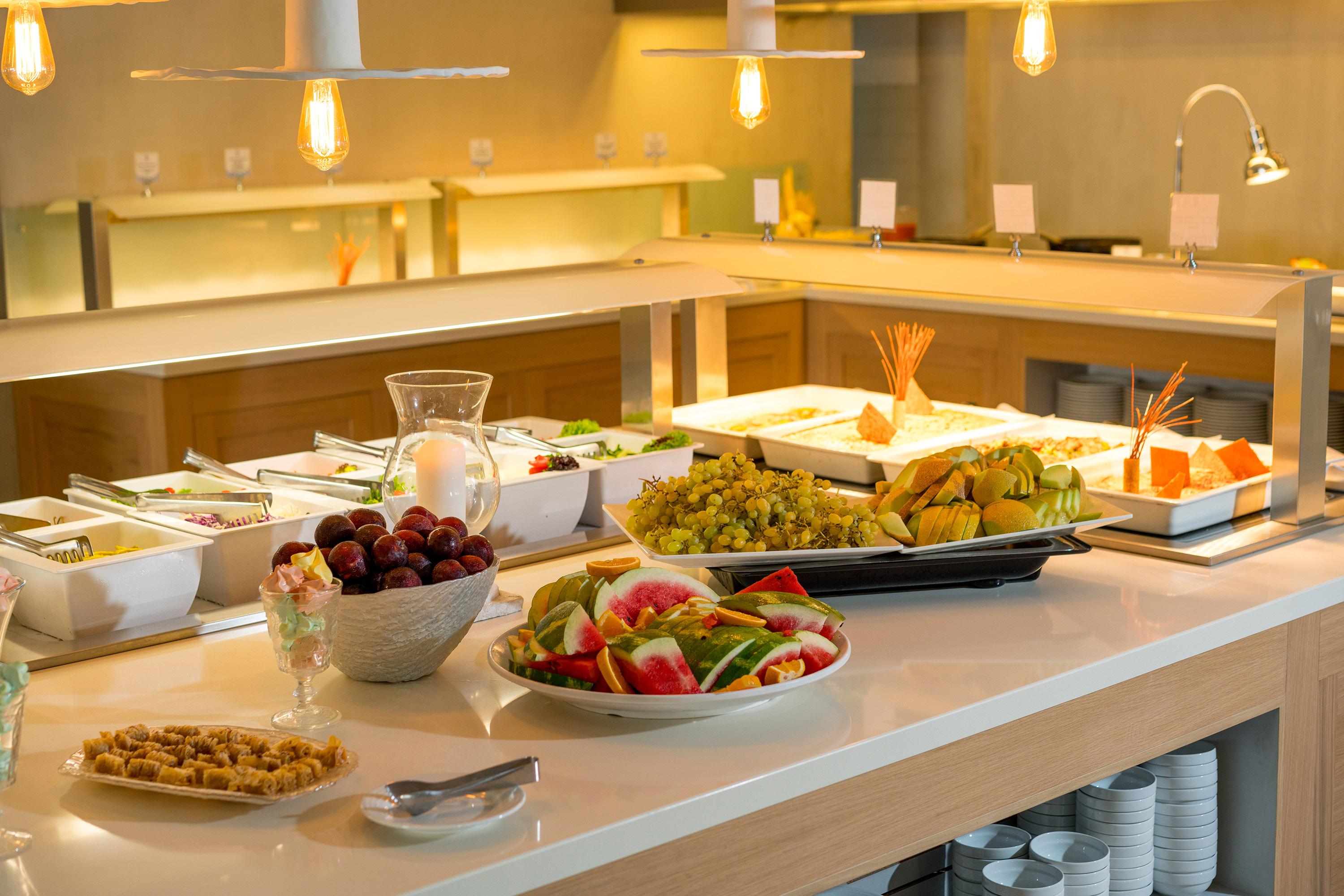 פלטאנס Nefeli Hotel מראה חיצוני תמונה