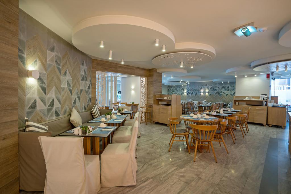 פלטאנס Nefeli Hotel מראה חיצוני תמונה